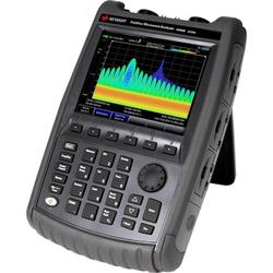FieldFox 32 GHz Microwave Analyzer