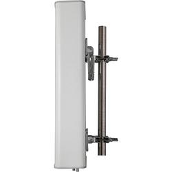 4x 617 - 894, 4x 1695 - 2690 MHz Sector Antenna with 8x 4.3-10 Female Connectors