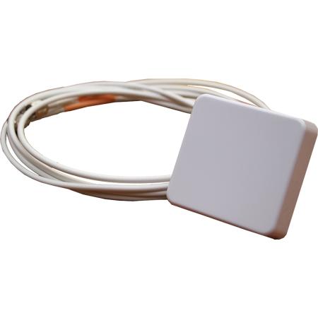 2.4/5/6 GHz 6 dBi Small Form Factor Femto Patch Antenna with 4 RPTNC Male and Articulating Mount