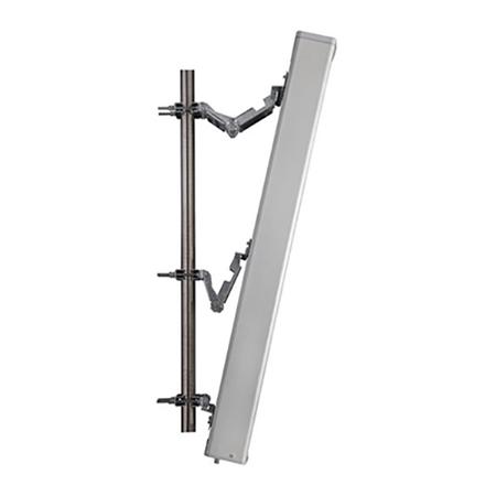 2x 698 - 896, 4x 1695 - 2200, 4x 3100 - 4200 MHz Sector Antenna with 10x 4.3-10 Female Connectors