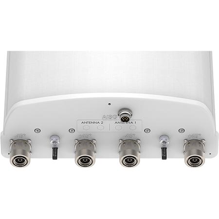 4x 2300 - 2700 MHz Sector Antenna with 4x 7/16 DIN Female Connectors, 65 Deg HPBW