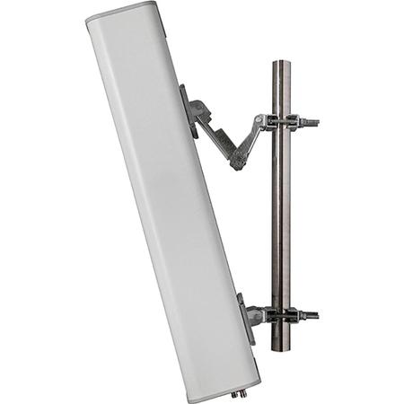 4x 617 - 894, 4x 1695 - 2690 MHz Sector Antenna with 8x 4.3-10 Female Connectors