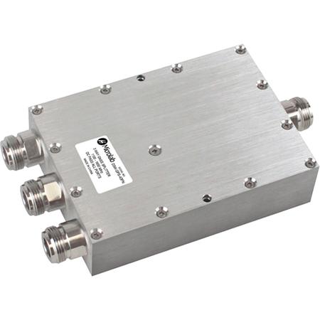 1100 - 1650 MHz 5 W Indoor Three-Way GNSS Splitter with N Female Connectors 