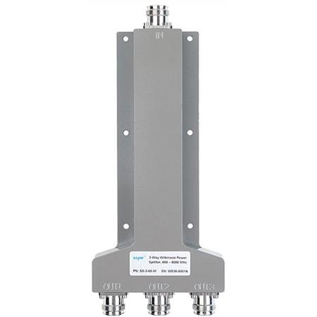 600 - 6000 MHz Three-Way Wilkinson Power Splitter with 4.3-10 Female Connectors